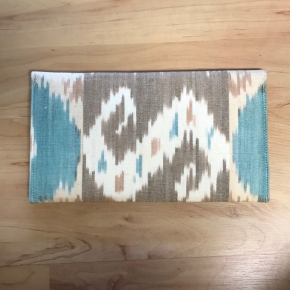 Clutch - Picture 3 of 5